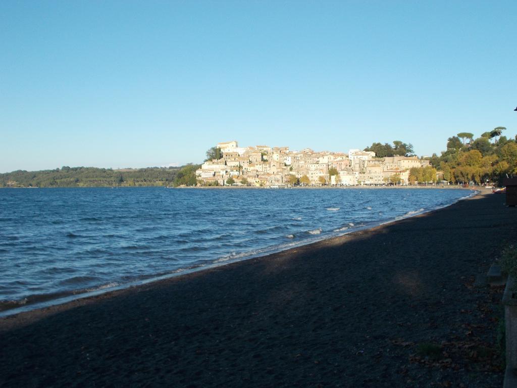 La Torretta Del Lago Anguillara Sabazia Exteriér fotografie